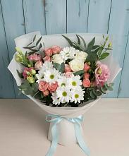 Букет цветов из:  Розы, Лизиантусы и Хризантемы в Троицком Хабаровский край