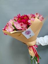 Букет цветов из:  Альстромерии в Троицком Хабаровский край
