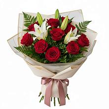 Букет цветов из:  Лилии и Розы в Троицком Хабаровский край
