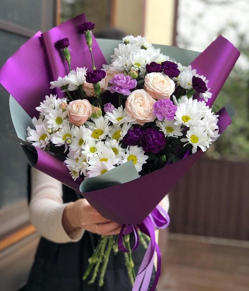 Букет цветов из: Хризантемы, Гвоздики и Розы в Троицком Хабаровский край