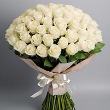 Букет 101 беля роза Белоснежка в Троицком Хабаровский край