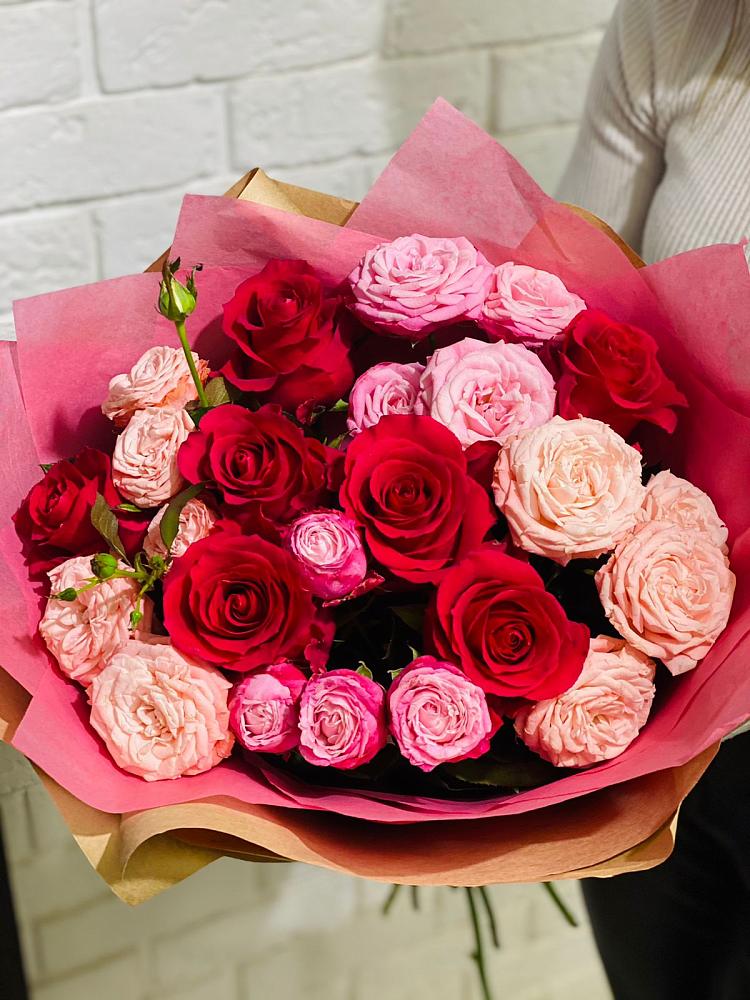 Букет цветов из: Розы в Троицком Хабаровский край