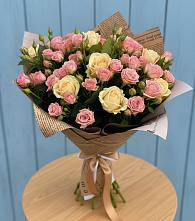 Букет цветов из:  Розы в Троицком Хабаровский край
