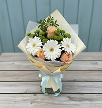 Букет цветов из:  Герберы, Розы и Хризантемы в Троицком Хабаровский край