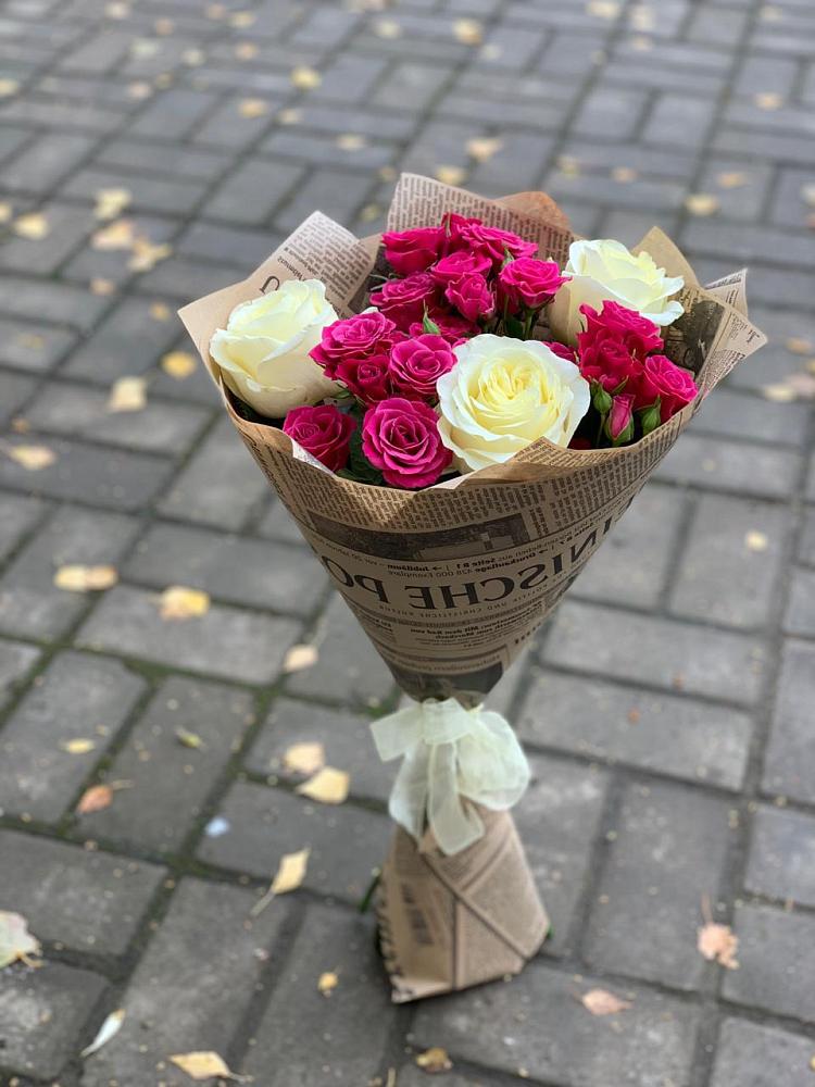 Букет цветов из: Розы в Троицком Хабаровский край