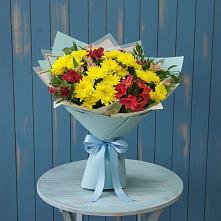 Букет цветов из:  Альстромерии и Хризантемы в Троицком Хабаровский край