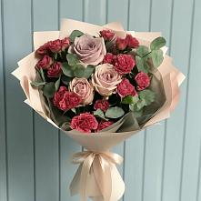 Букет цветов из:  Гвоздики и Розы в Троицком Хабаровский край